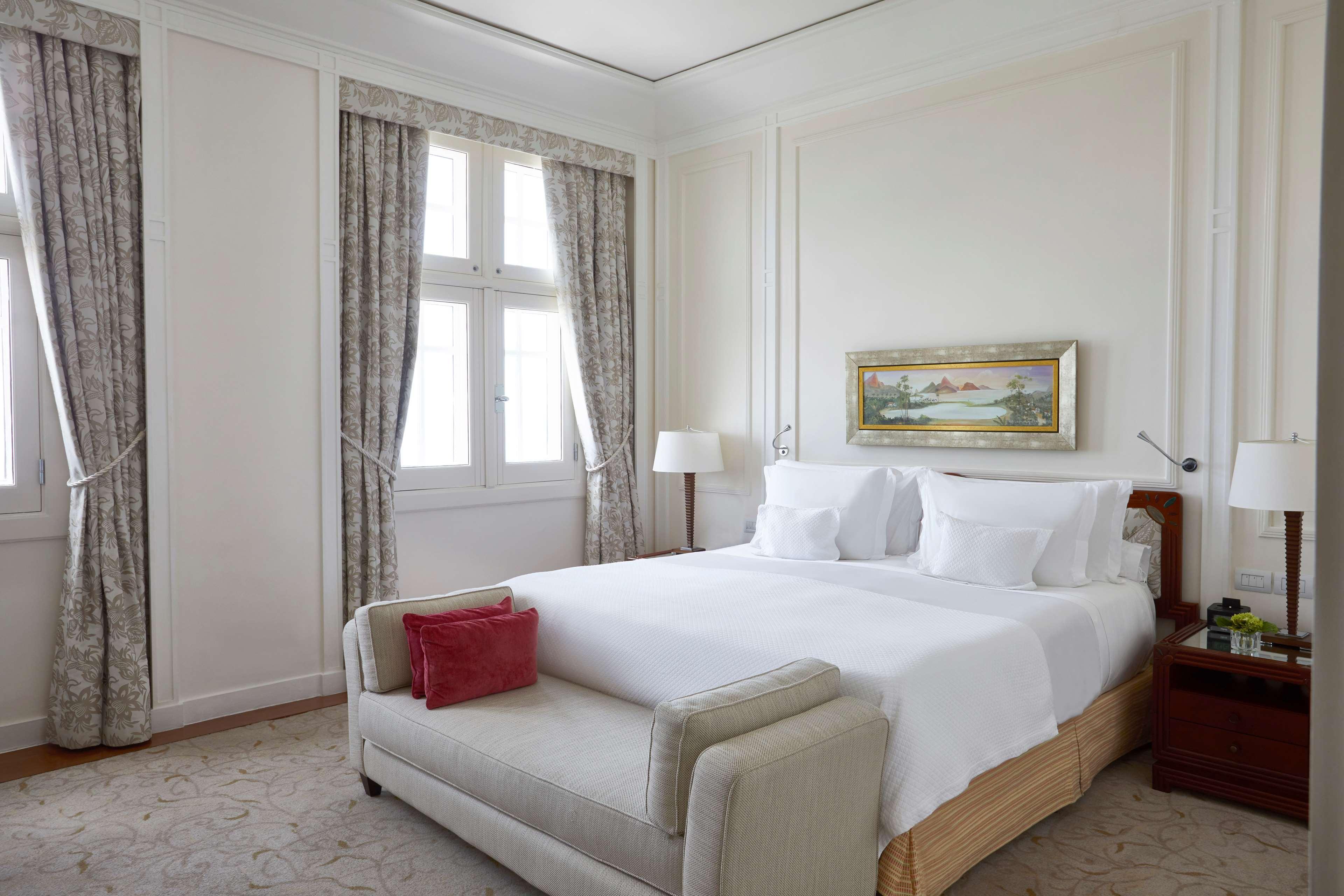 Copacabana Palace, A Belmond Hotel, ริโอเดจาเนโร ภายนอก รูปภาพ A bedroom at the hotel