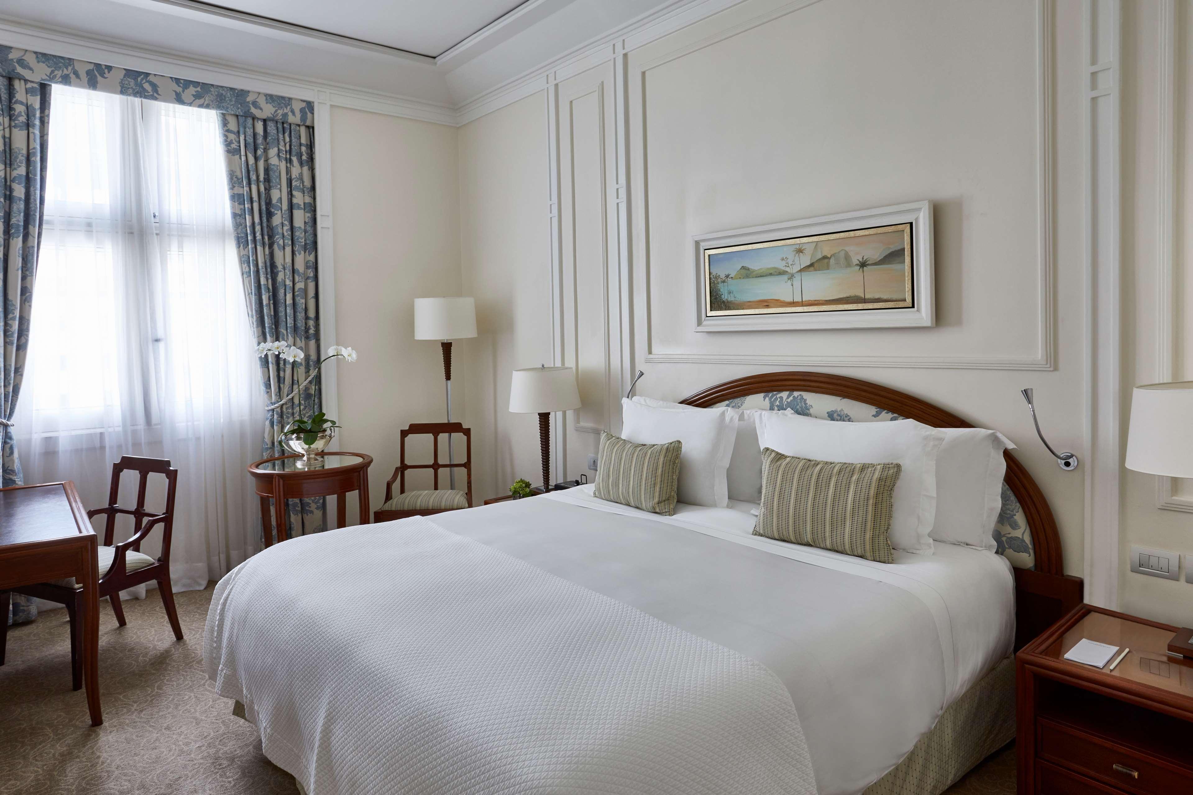 Copacabana Palace, A Belmond Hotel, ริโอเดจาเนโร ภายนอก รูปภาพ A room at the hotel